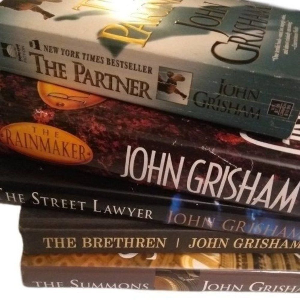 Bundle of 5 John Grisham Books // free shipping